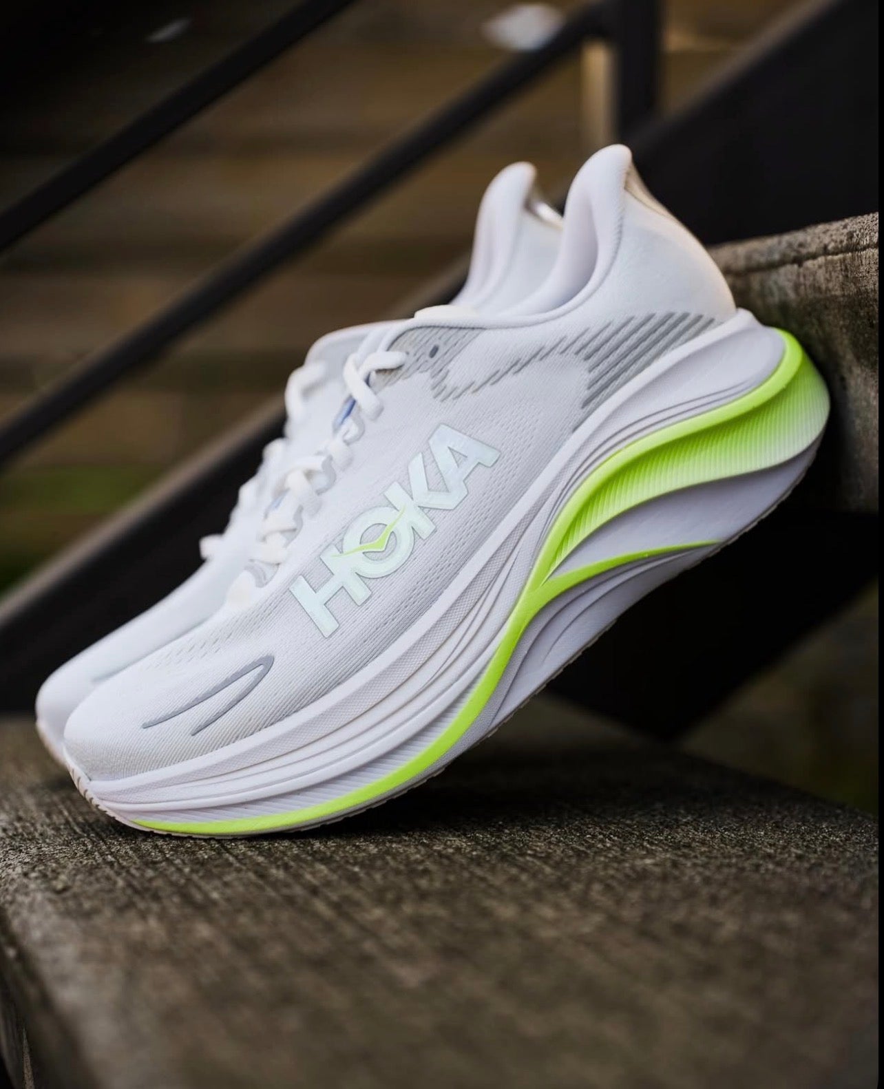 Hoka Skyward X2 White/Neon W