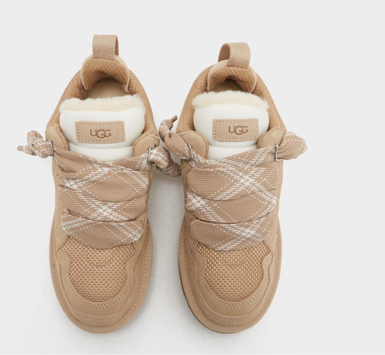 UGG Lowmel Sand - Snea.kersale