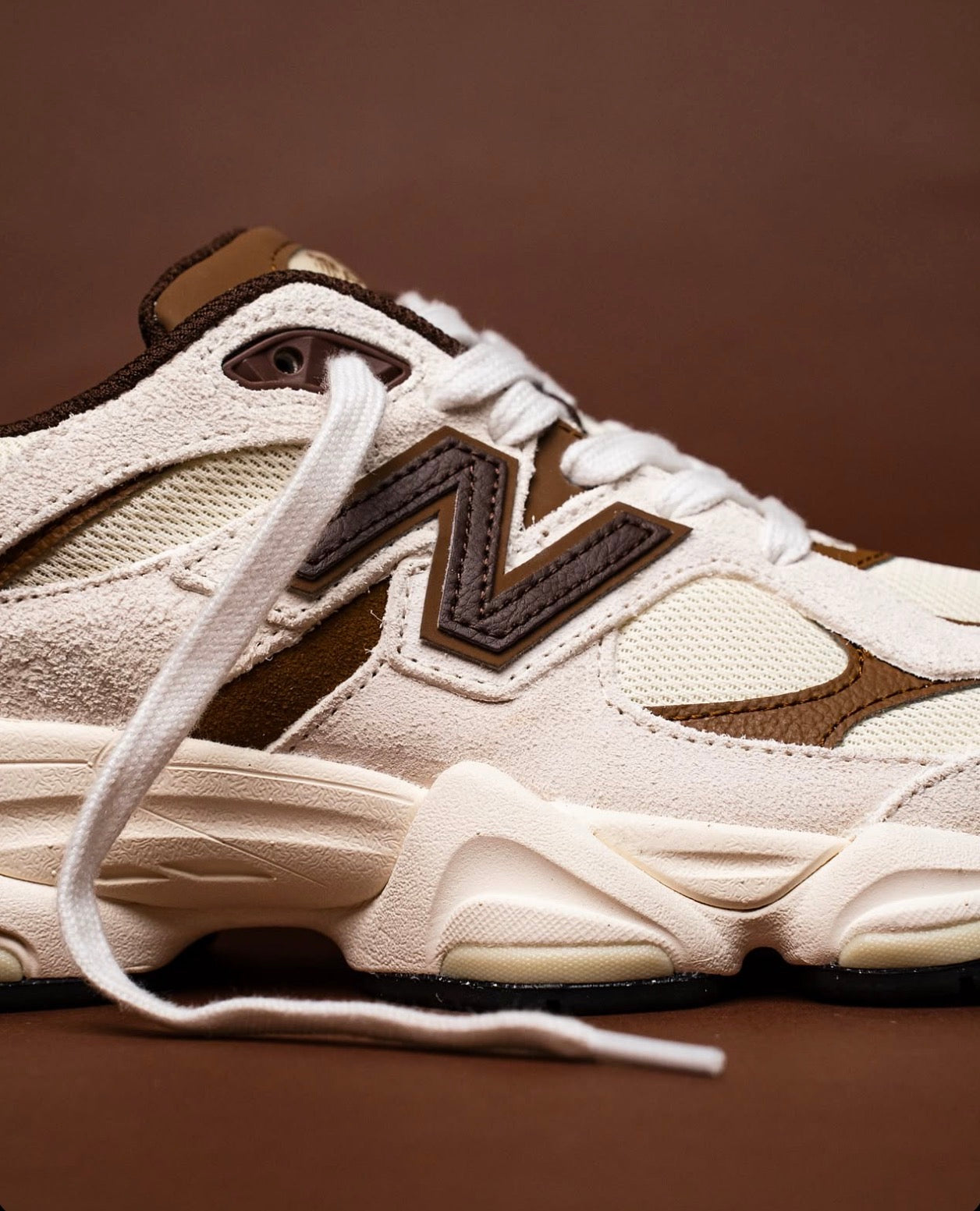 New Balance 9060 Breakfast Tea Brown Sugar Latte U90603EG