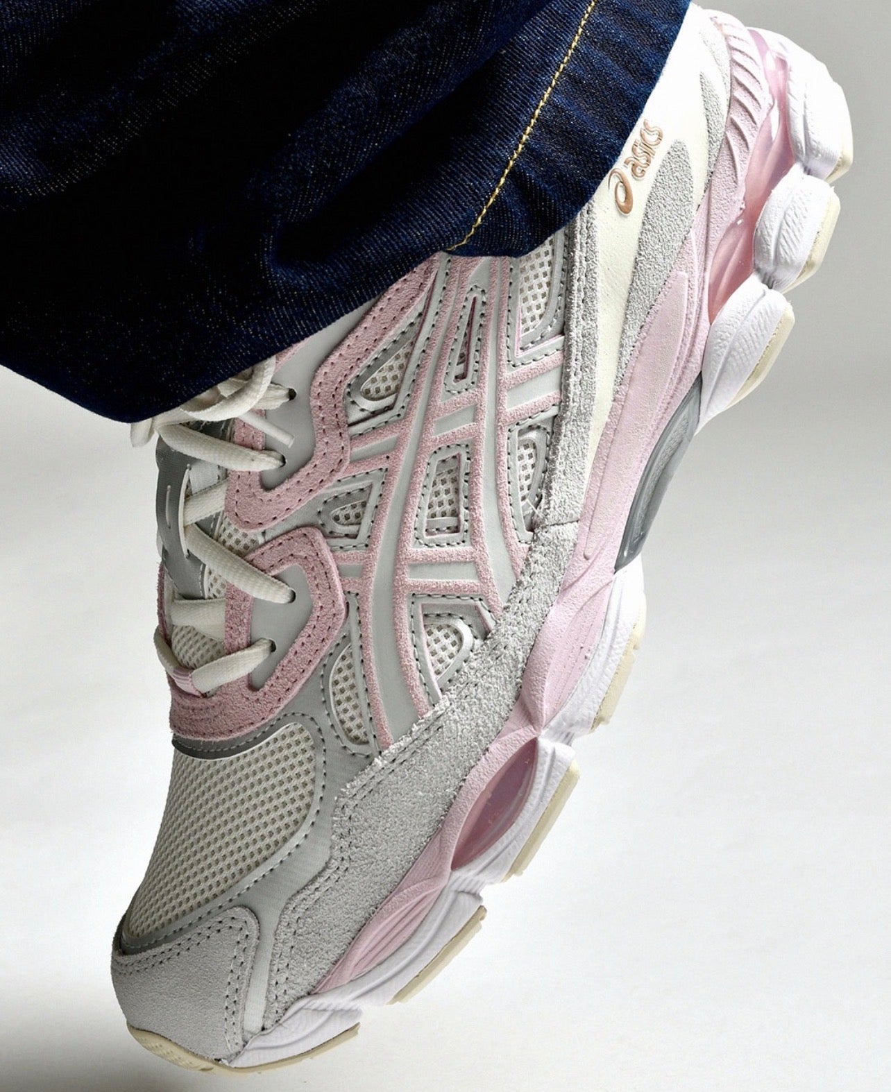 Asics Gel Nyc Barely Rose