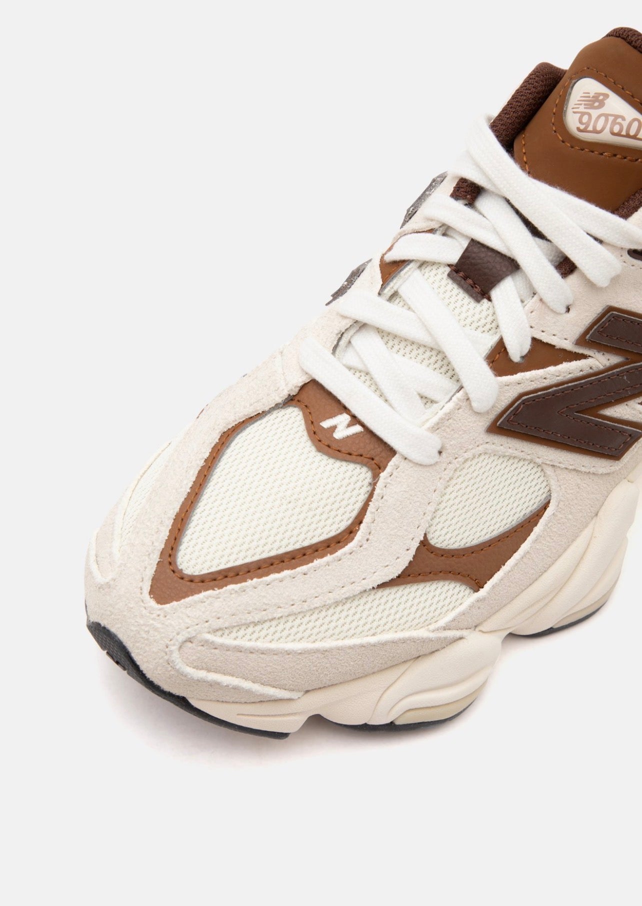 New Balance 9060 Breakfast Tea Brown Sugar Latte U90603EG