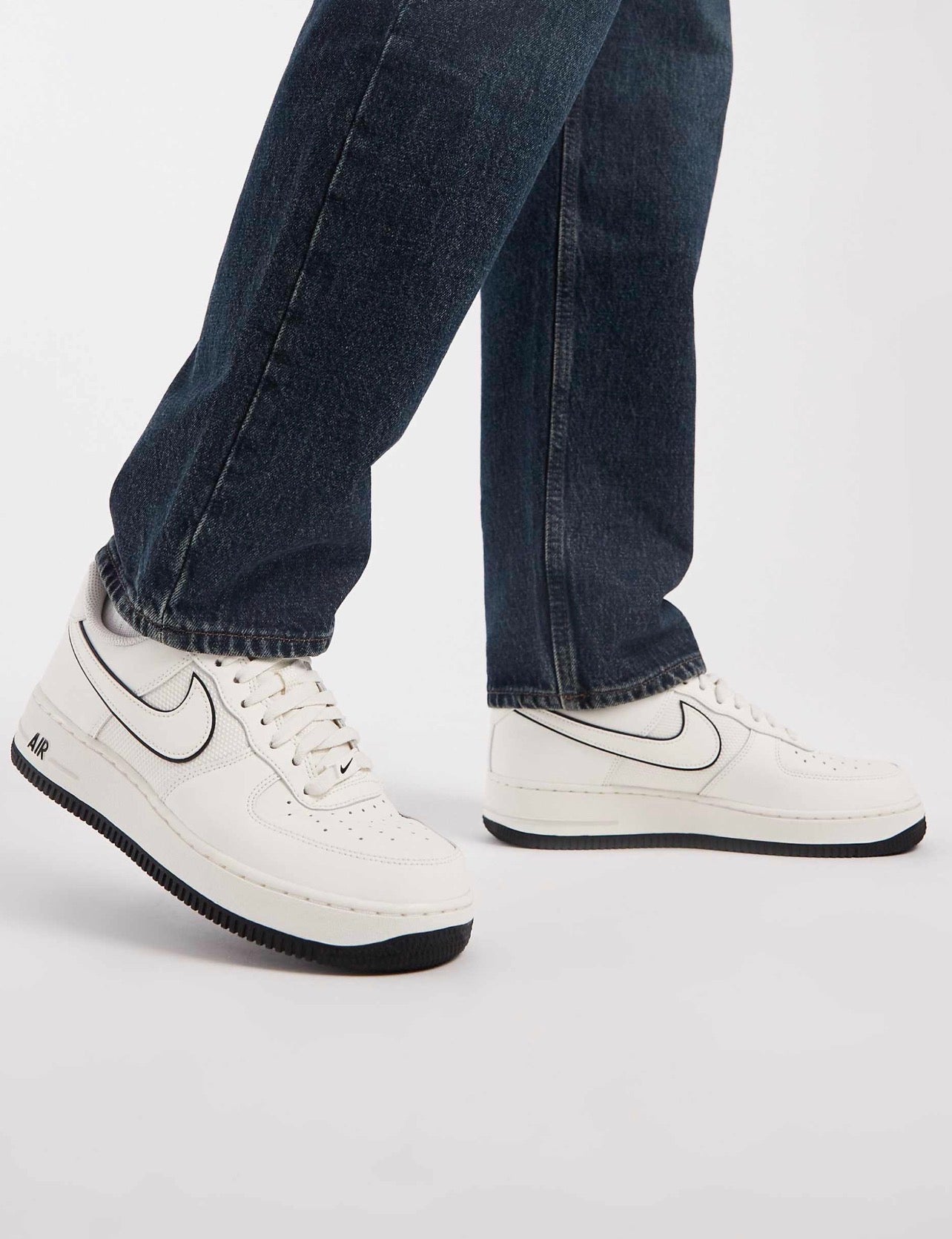 Nike Air Force 1 ’07 Sail Light Bone Black