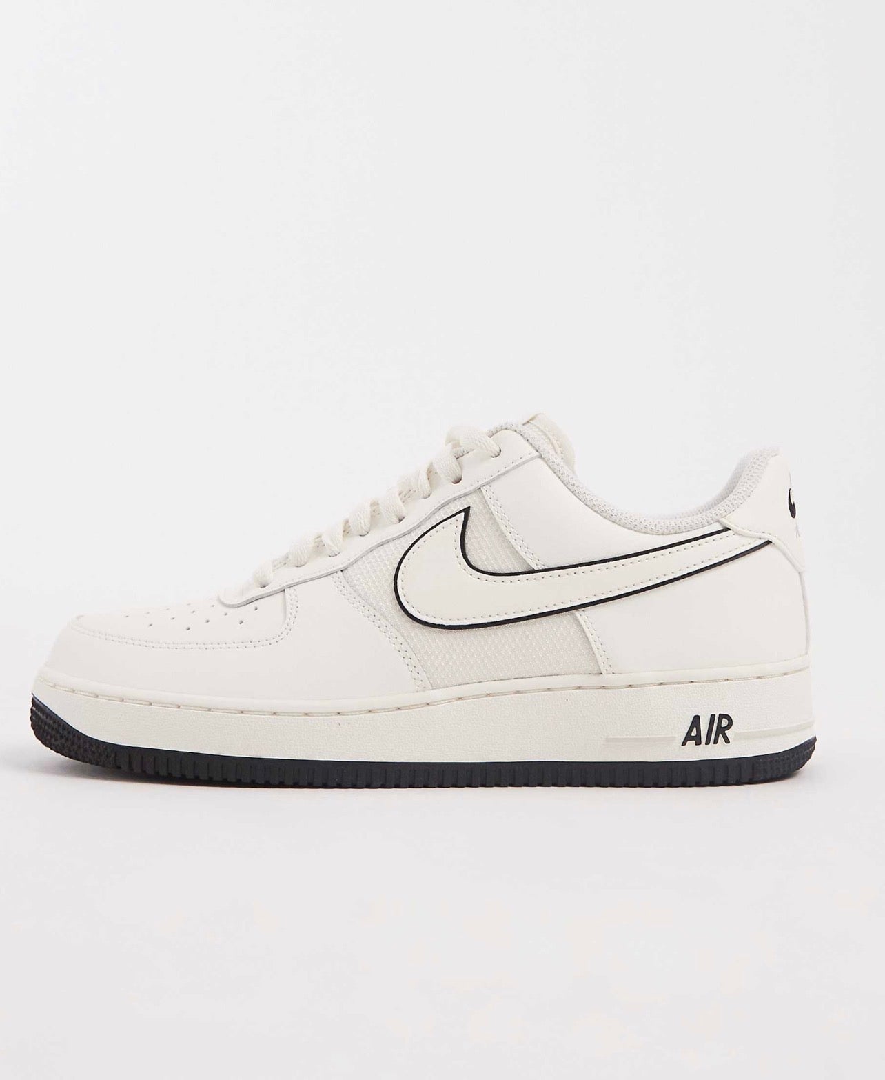 Nike Air Force 1 ’07 Sail Light Bone Black